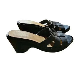 Dexter Black Strappy Slip In Wedge Heel Shoe size 6